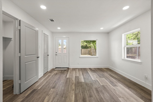 4807 Bedford Dr, Mesquite, TX 75150 - entryway with plenty of natural light, wood finished floors, and recessed lighting