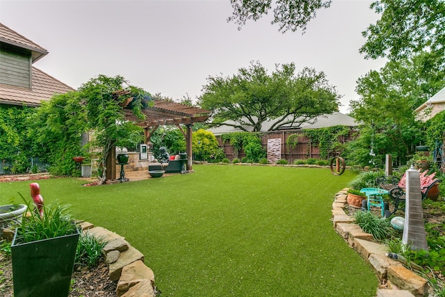 1600 Crockett Cir, Irving, TX 75038 - fenced backyard with a pergola