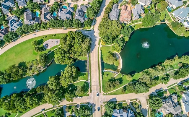 3928 Dove Creek Ln, Plano, TX 75093 - aerial view of property and surrounding area featuring a nearby body of water and nearby suburban area