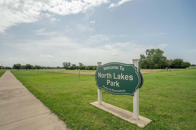 2214 Parkside Dr, Denton, TX 76201 - view of home's community featuring a lawn and a view of countryside