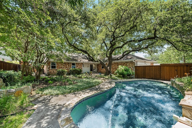 13861 Far Hills Ln, Dallas, TX 75240 - view of pool
