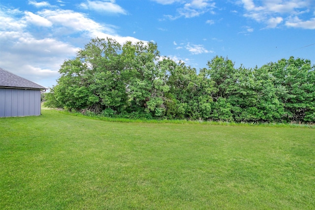 619 Latigo Ct, Weatherford, TX 76088 - view of grassy yard