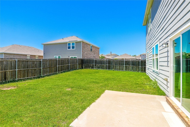 5305 Shady Springs Trl, Fort Worth, TX 76179 - fenced backyard with a patio area