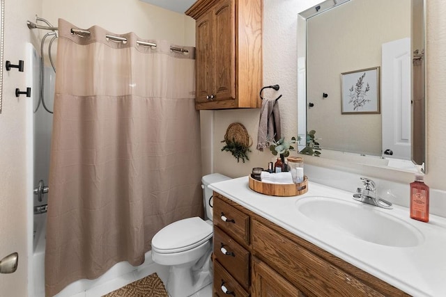 2110 Park Rdg, Denison, TX 75020 - bathroom with vanity and shower / bathtub combination with curtain