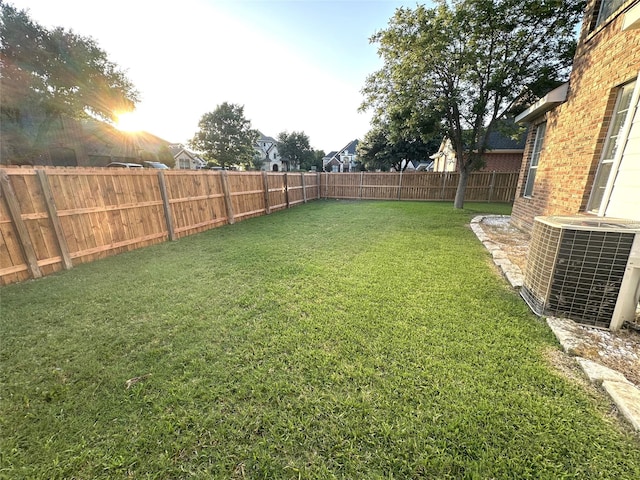 4201 Iron Ln, Mansfield, TX 76063 - view of fenced backyard