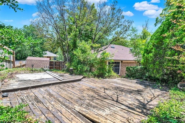 4005 Azalea Ln, Garland, TX 75043 - view of wooden deck