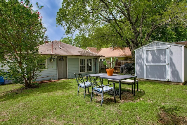 1211 Lansford Ave, Dallas, TX 75224 - rear view of property featuring a storage unit