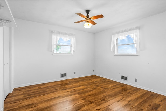 1748 Old Southmayd Rd, Sherman, TX 75092 - unfurnished room featuring wood finished floors and a ceiling fan