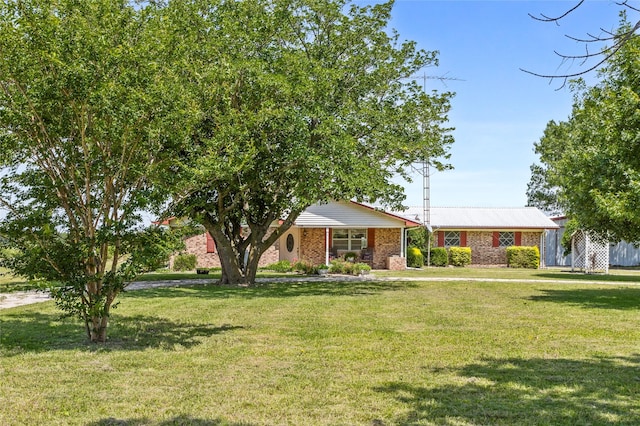 1748 Old Southmayd Rd, Sherman, TX 75092 - view of front of property featuring a front lawn and brick siding