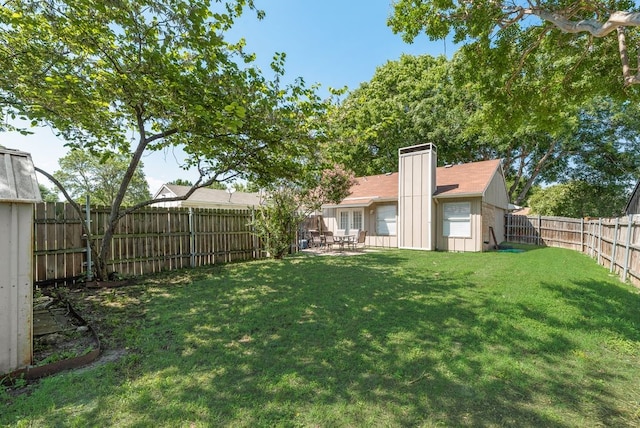 1833 Alonsdale Dr, Garland, TX 75040 - fenced backyard featuring a patio area