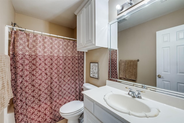 701 Parkhill Dr, Mansfield, TX 76063 - full bath with vanity and shower / bath combo