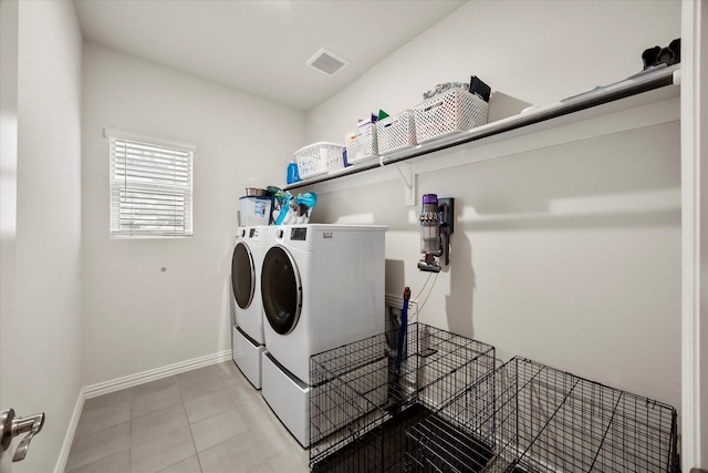 5223 Amistad Ave, Royse City, TX 75189 - laundry area with washing machine and dryer and baseboards