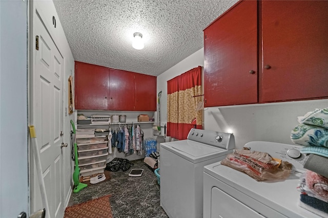 6753 Murphy St, Murchison, TX 75778 - laundry room featuring washer and dryer, cabinet space, and a textured ceiling