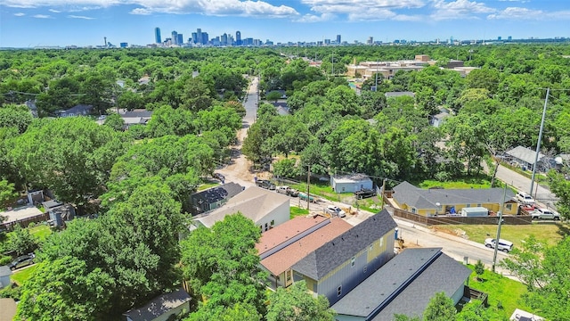 2910 Brigham Ln, Dallas, TX 75215 - aerial view of property and surrounding area with city skyline