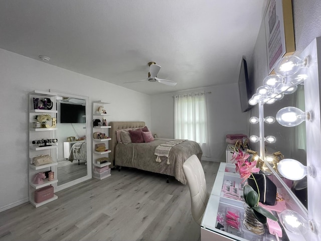 1603 Pacific Ave, Ennis, TX 75119 - bedroom featuring light wood-style flooring and ceiling fan