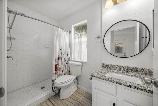 3829 Byers Ave, Fort Worth, TX 76107 - full bathroom featuring vanity and a tile shower