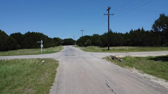 29033 Cedarcrest Dr, Whitney, TX 76692