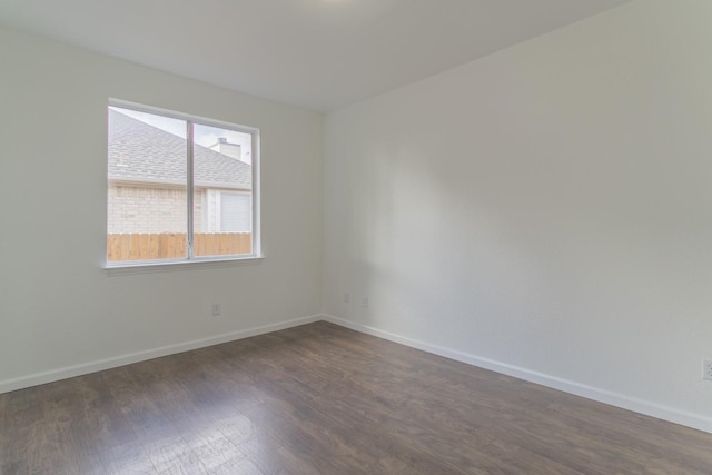 4600 Via Ventura, Mesquite, TX 75150 - unfurnished room featuring dark wood-style floors and baseboards