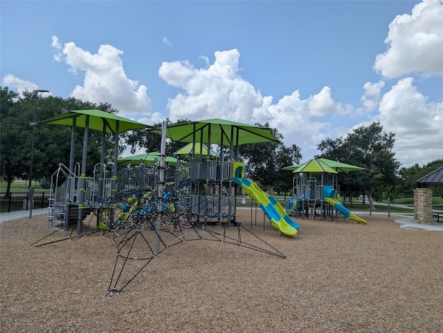 3032 Silver Springs Ln, Plano, TX 75025 - view of community jungle gym
