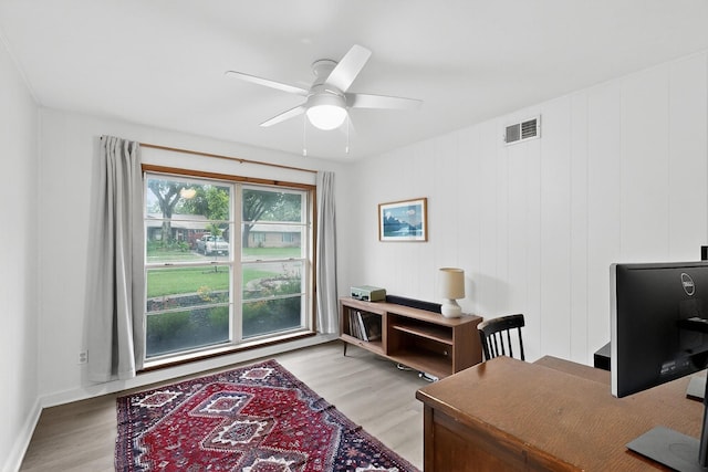 3733 Tam O Shanter Dr, Mesquite, TX 75150 - office space featuring light wood-type flooring and ceiling fan