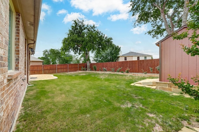 601 Redding Dr, Saginaw, TX 76131 - view of fenced backyard