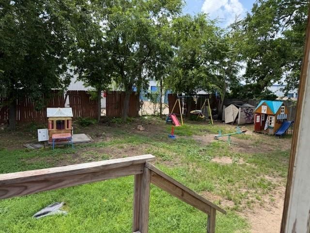 5829 Waddell St, Sansom Park, TX 76114 - view of fenced backyard