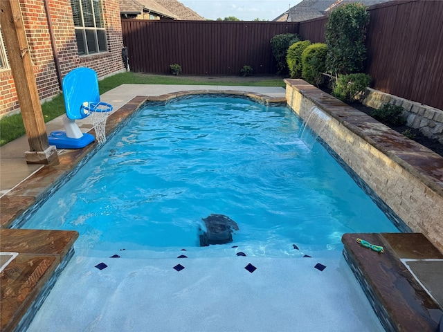 3323 Royal Ridge Dr, Rockwall, TX 75087 - view of pool with a fenced backyard
