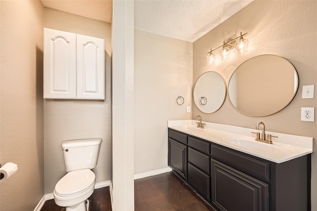 7921 Mourning Dove Dr, Arlington, TX 76002 - full bath featuring double vanity and a textured ceiling