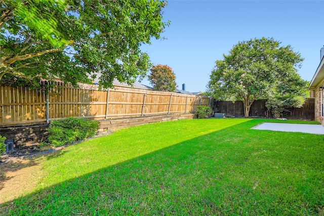 7921 Mourning Dove Dr, Arlington, TX 76002 - fenced backyard with a patio area