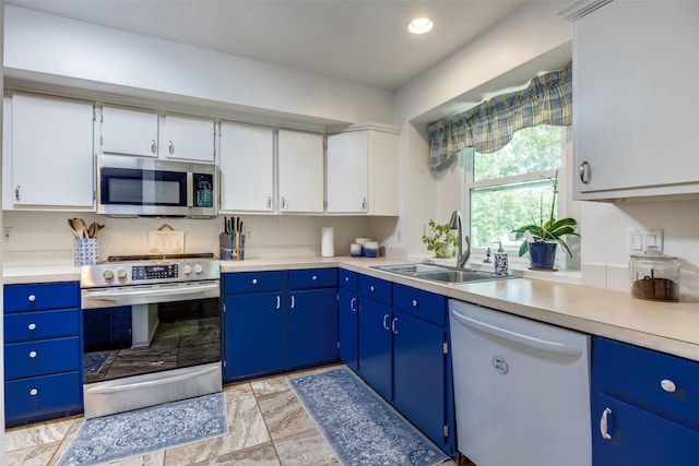 191 Black Forest Dr, Pottsboro, TX 75076 - kitchen featuring appliances with stainless steel finishes, light countertops, white cabinetry, and recessed lighting