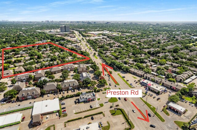 6207 Crested Butte Dr, Dallas, TX 75252 - aerial view of property and surrounding area with property boundaries highlighted