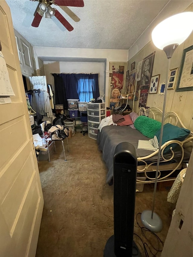 408 N Woods St, Sherman, TX 75092 - carpeted bedroom featuring a textured ceiling and ceiling fan