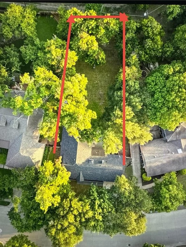 2605 S Glenbrook Dr, Garland, TX 75041 - aerial view of property's location with property parcel outlined
