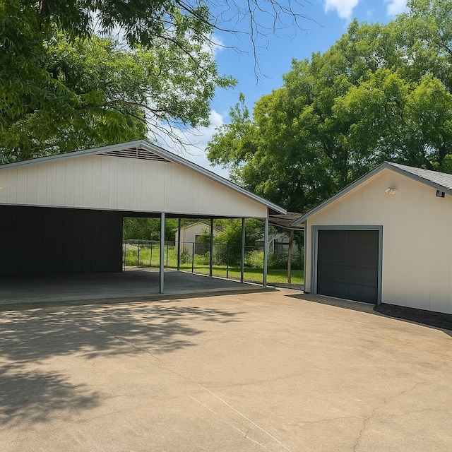 432 S 1st St, Hewitt, TX 76643 - garage featuring concrete driveway and a detached garage