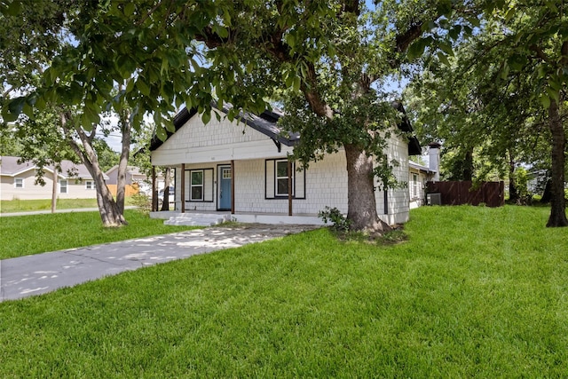 431 W Texas St, Denison, TX 75020 - view of front of property with covered porch
