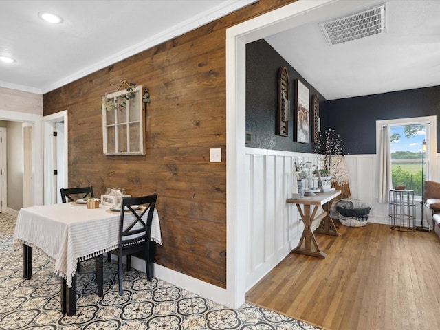 309 E 3rd St, Maypearl, TX 76064 - dining room featuring a wainscoted wall, wood finished floors, and recessed lighting