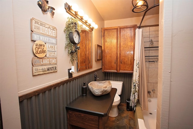 10234 County Road 198, Breckenridge, TX 76424 - bathroom featuring vanity and shower / bath combo