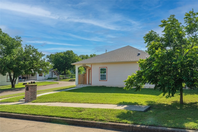 2522 Refugio Ave, Fort Worth, TX 76164 - view of home's exterior with a lawn