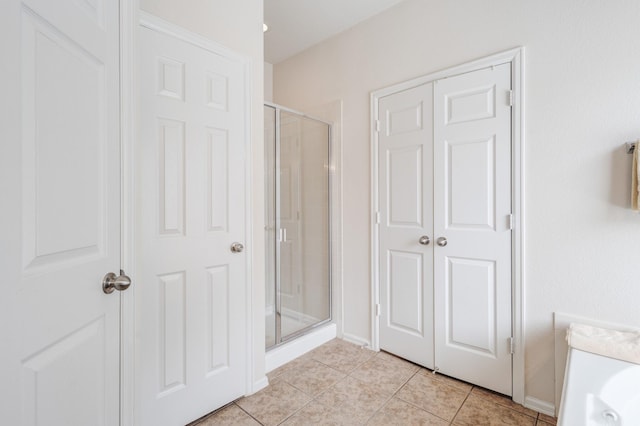 13317 Spinning Glen St, Fort Worth, TX 76040 - full bath featuring a shower stall and tile patterned flooring