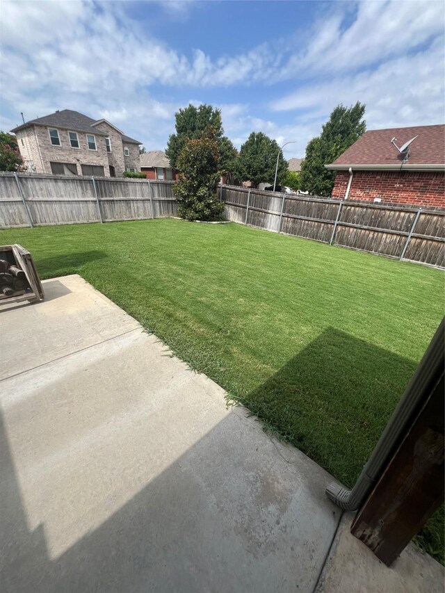 5901 Westgate Dr, Fort Worth, TX 76179 - fenced backyard featuring a patio