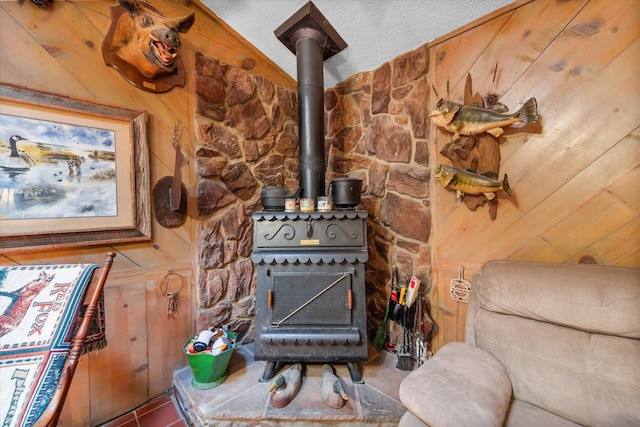 120 Woodland Ave, Corsicana, TX 75110 - detailed view of a wood stove and wooden walls