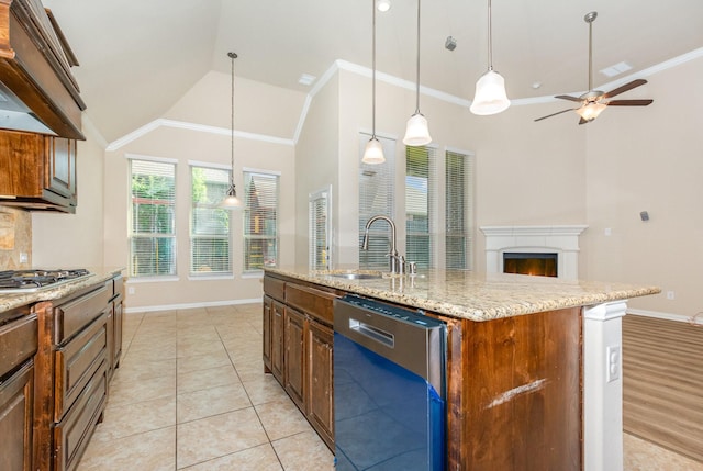 4600 Evenstar Way, Plano, TX 75074 - kitchen featuring dishwasher, custom exhaust hood, ceiling fan, stainless steel gas cooktop, and an island with sink