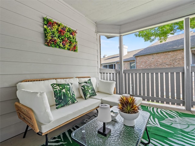 3101 Townbluff Dr Unit 922, Plano, TX 75075 - sunroom featuring an outdoor living space