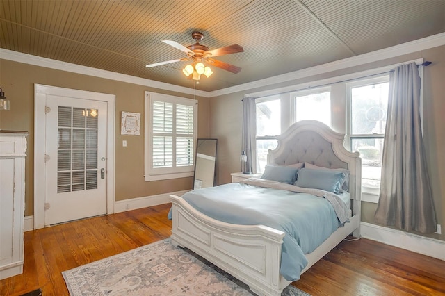 501 W Parks Ave, Waxahachie, TX 75165 - bedroom featuring hardwood / wood-style floors, crown molding, and ceiling fan