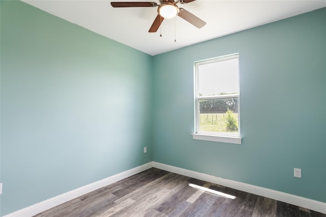 392 Calle Cedro Dr, Sherman, TX 75090 - unfurnished room with dark wood finished floors and ceiling fan