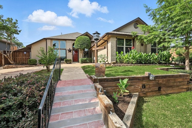 6604 Kingsferry Ct, Arlington, TX 76016 - view of front of house with brick siding