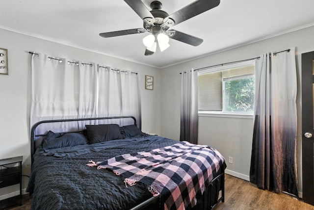 1442 W Water St, Weatherford, TX 76086 - bedroom featuring wood finished floors, ornamental molding, and a ceiling fan