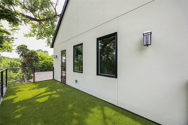 3106 W Jefferson Blvd, Dallas, TX 75211 - view of green lawn