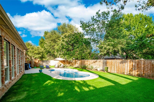 3009 Wood Trl, Flower Mound, TX 75022 - fenced backyard featuring a patio