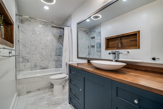 913 Lake Meadows Dr, Rockwall, TX 75087 - full bath featuring marble look tiles, shower / bathtub combination with curtain, vanity, and recessed lighting